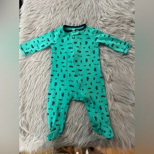 Carter’s 3-6M footie pj bundle